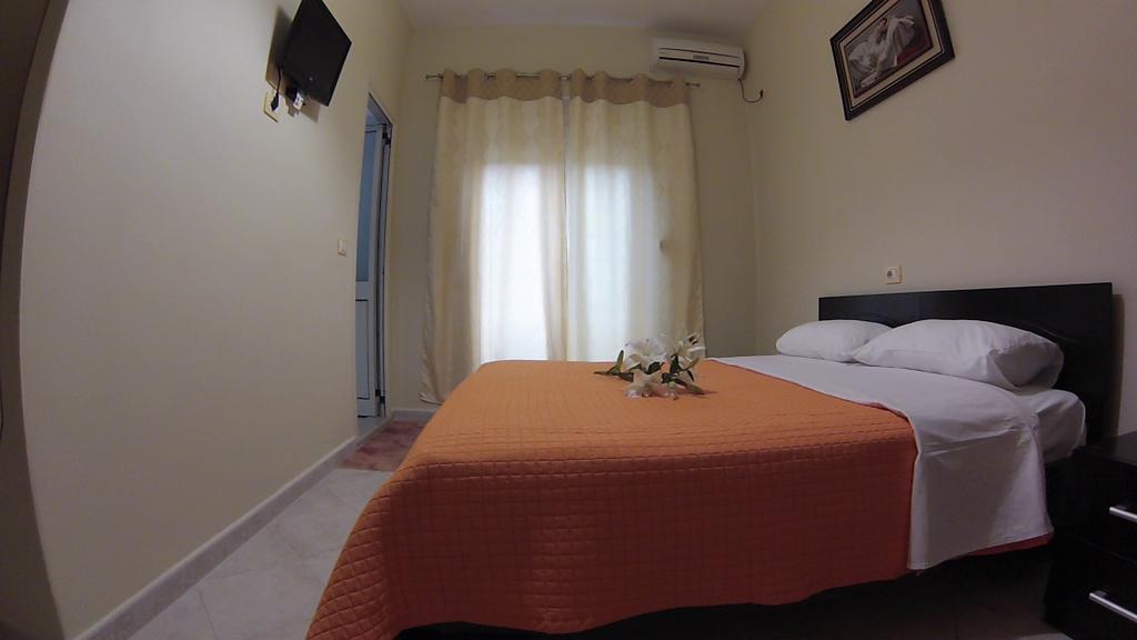 Hotel 4 Stinet Vlorë Eksteriør bilde