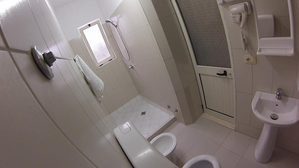 Hotel 4 Stinet Vlorë Eksteriør bilde