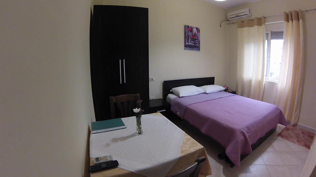 Hotel 4 Stinet Vlorë Eksteriør bilde